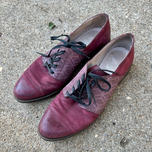 Miz Mooz Womens Oxfords EU 41 / US 9.5 Trudy Eggplant Maroon Leather Office Work - Picture 13 of 15